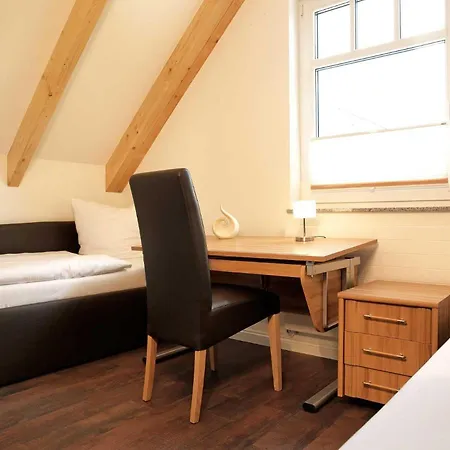 Semesterbostad Doppelhaeuser Zum Reetmoor Haus Hannah